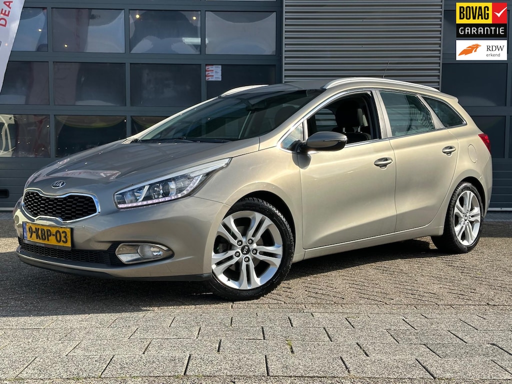 Kia Ceed Cee'd Sportswagon 1.6 GDI Plus Pack | CRUISECR | Navi | Camera | PDC