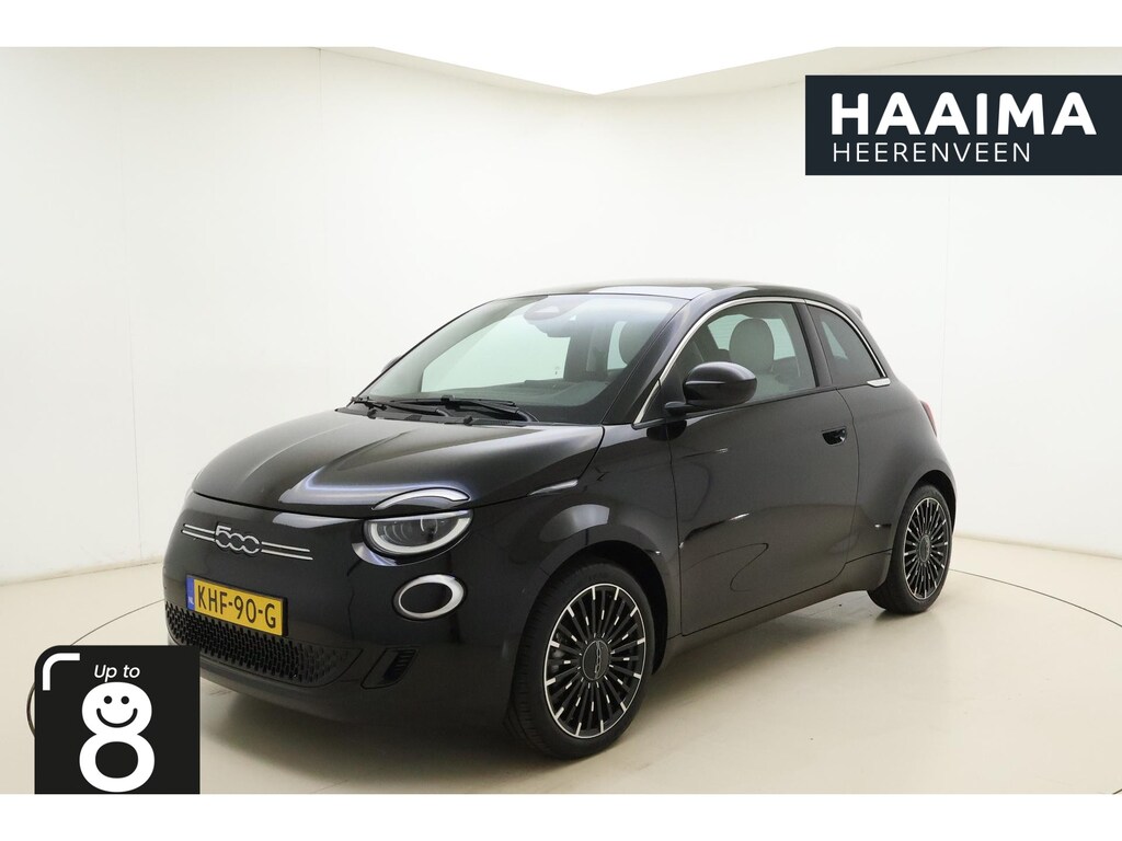 Fiat 500e Icon 42 kWh | DEMO | Panoramadak | Achteruitrijcamera | Apple Carplay/Android Auto | Climate control | Stoelverwarming | Lichtmetalen velgen | Parkeersensoren