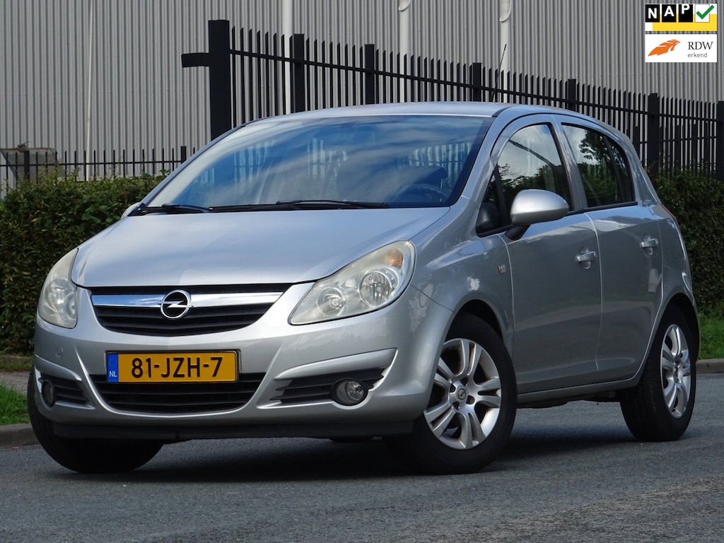Opel Corsa 1.2-16V Enjoy 5DRS 83DKM/NAP/AIRCO/CRUISE/APK