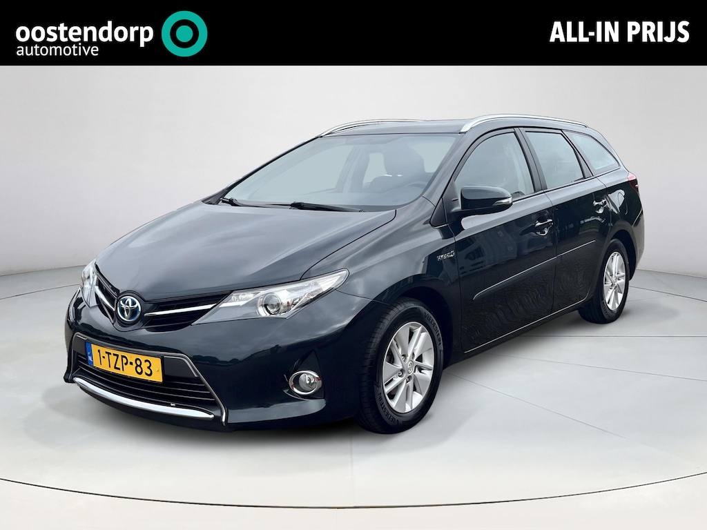 Toyota Auris Touring Sports 1.8 Hybrid Aspiration | Navigatie | Climate control | Bluetooth | Parkeercamera |