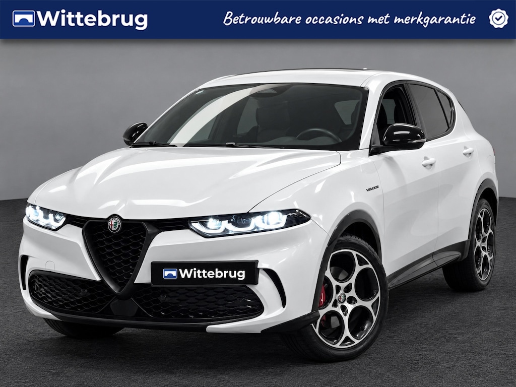 Alfa Romeo Tonale 1.5T Hybrid Veloce FULL LED | LEDER/ALCANTARA | STOERE COMPLETE UITVOERING!