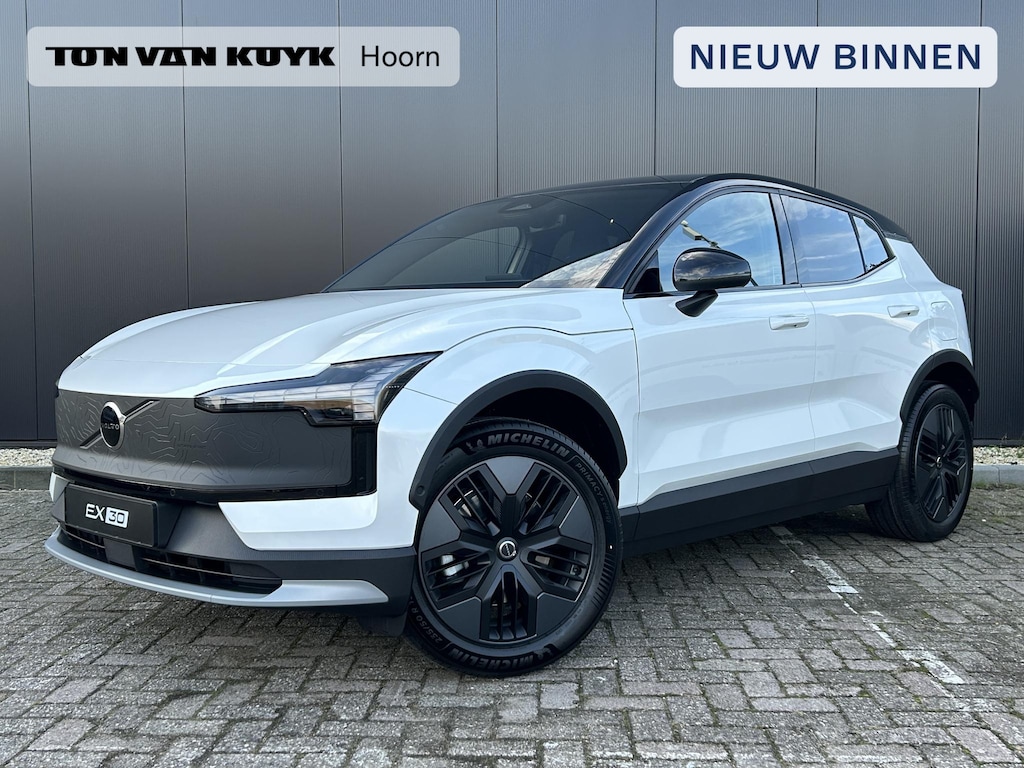 Volvo EX30 Cross Country P5 Long Range Plus Europa 69 kWh Elektrische stoelverstelling / Harman Kardon Audio / Elektr.bed. achterklep / parkeercamera achter