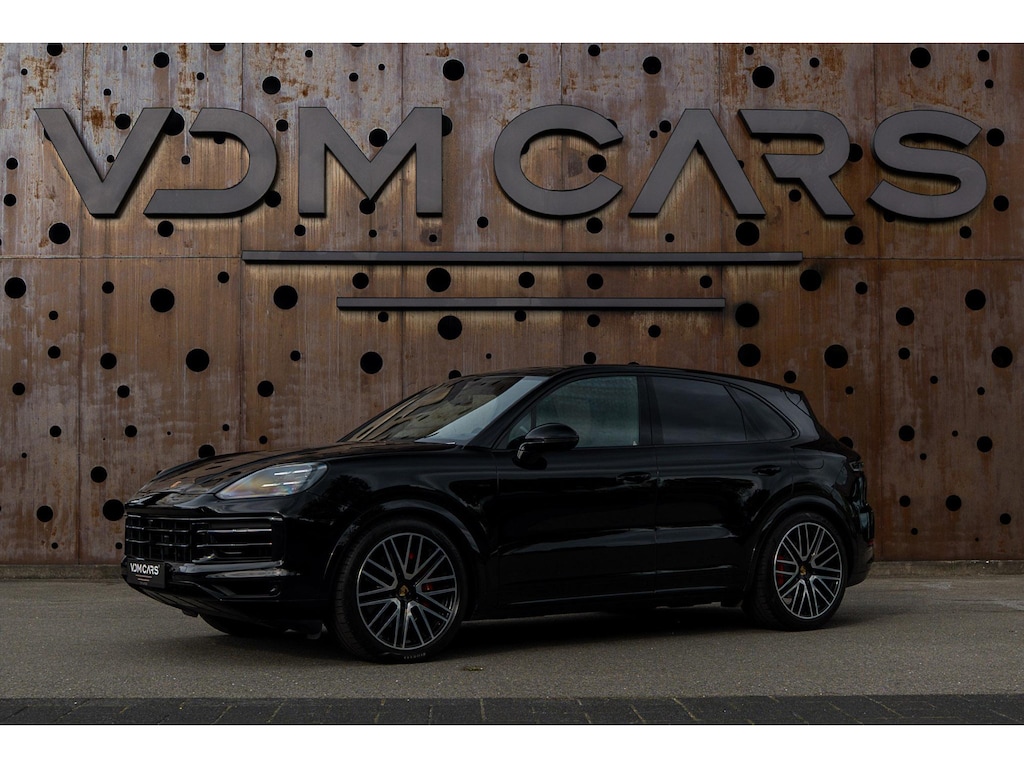 Porsche Cayenne 3.0 E-Hybrid | PASM | Soft-Close | Panorama | Chrono | 18-Weg | 360 | HUD | BOSE |