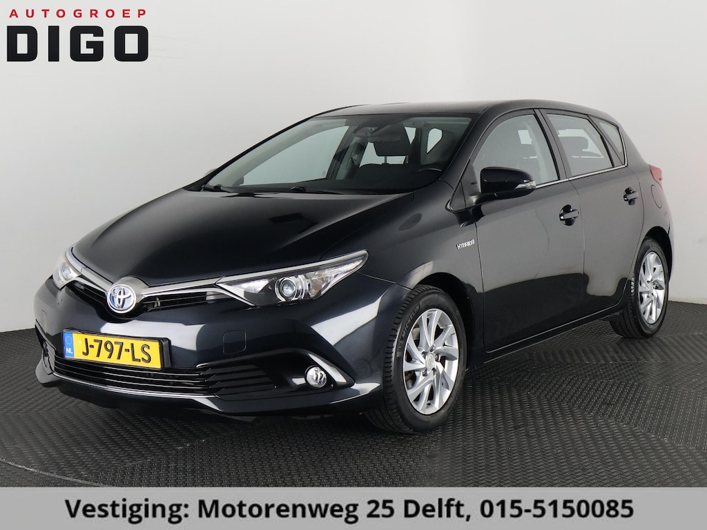 Toyota Auris 1.8 HYBRID ASPIRATION AUTOMAAT NAVI.CAMERA TOP ONDERHOUDEN! CRUISE CONTROL .PARKEERCAMERA .