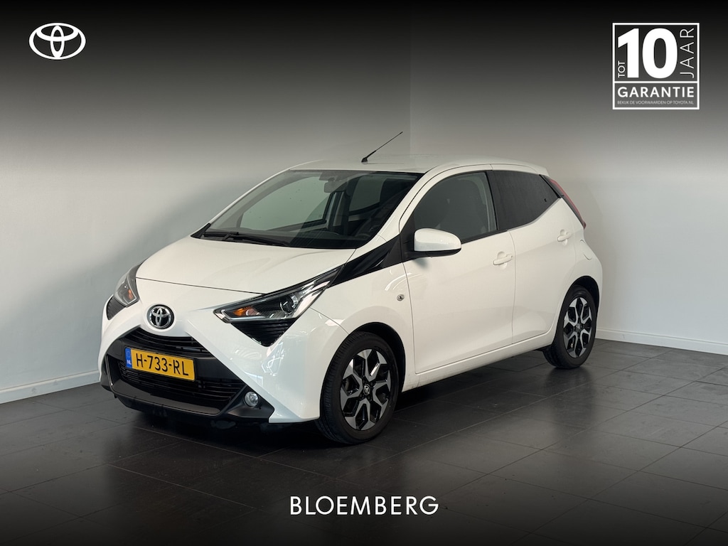 Toyota Aygo 1.0 VVT-i x-joy | LM Velgen | Apple CarPlay | Climate Control |