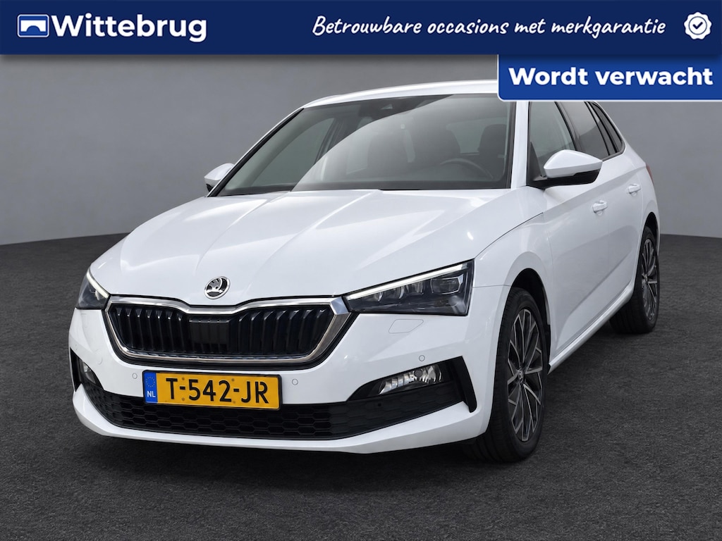 Skoda Scala 1.0 TSI Business Edition / App connect / Camera / Parkeersensoren V+A / Stoelverwarming /