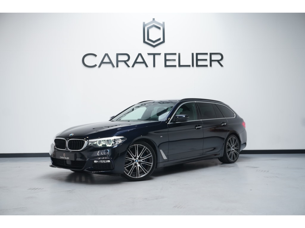 BMW 5-Serie Touring 530i High Exec. / M-Pakket / Pano / 20 Inch / Harman Kardon