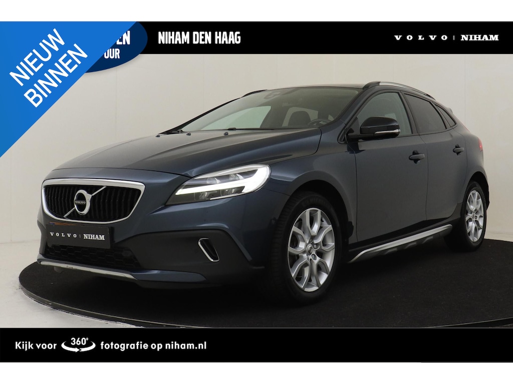 Volvo V40 Cross Country T3 AUT. POLAR+ LUXURY -PANO.DAK|HARMAN/KARDON|LEDER|CAMERA|KEYLESS|PARK.PILOT|STANDKACHEL|TREKHAAK|17"