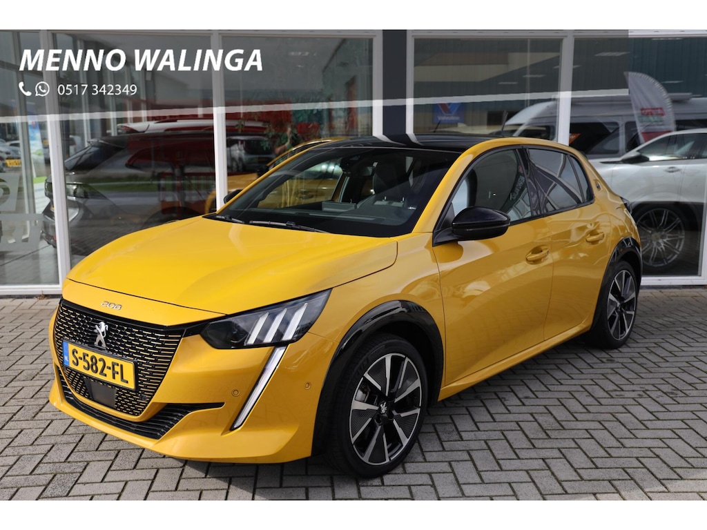 Peugeot e-208 EV GT 350 50 kWh|Pano|Stoelverwarming|Camera|Apple carplay+Android auto|Clima|Cruise