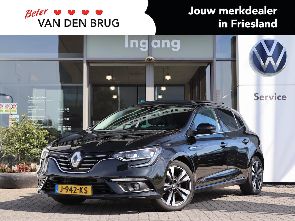 Renault Megane 1.3 TCe 140 pk Limited | Panorama Dak | Trekhaak | LED | Cruise Control | Camera | Climate control |