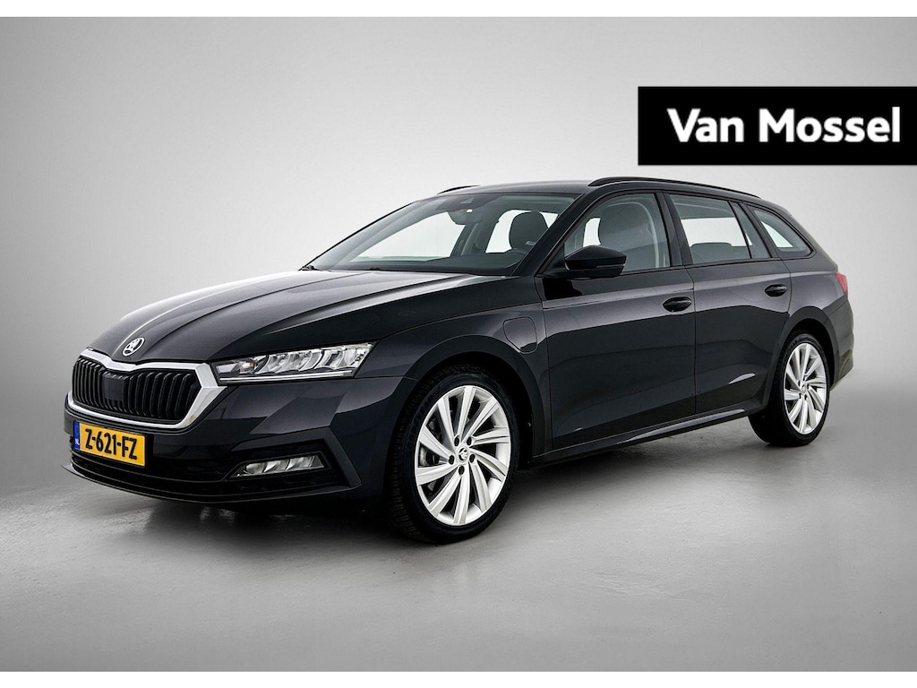 Skoda Octavia Combi 1.4 TSI iV PHEV Business Edition | VIRTUAL COCKPIT | PARKEERSENSOREN ACHTER | CRUISE CONTROL | NAVI | DRAADLOZE TELEFOONLADER |