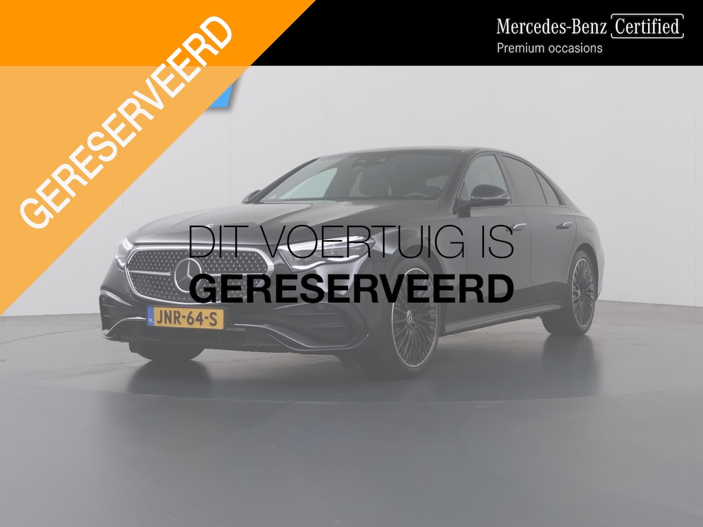 Mercedes-Benz E-klasse 300 e Sport Edition | AMG | Burmester | Trekhaak | Hyperscreen | Night | Multispaaks lichtmetalen velgen | Memory | Digital Light | Verlichte grill |
