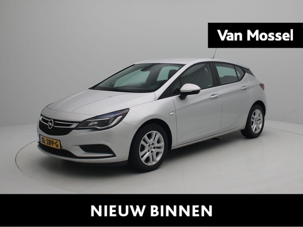 Opel Astra 1.0 Online Edition