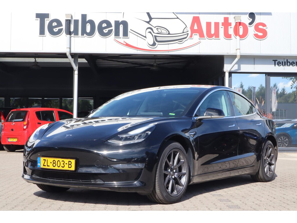 Tesla Model 3 Long Range AWD 75 kWh | 83,6% | Full Self-Driving Capability | Trekhaak | Zwart-zwart