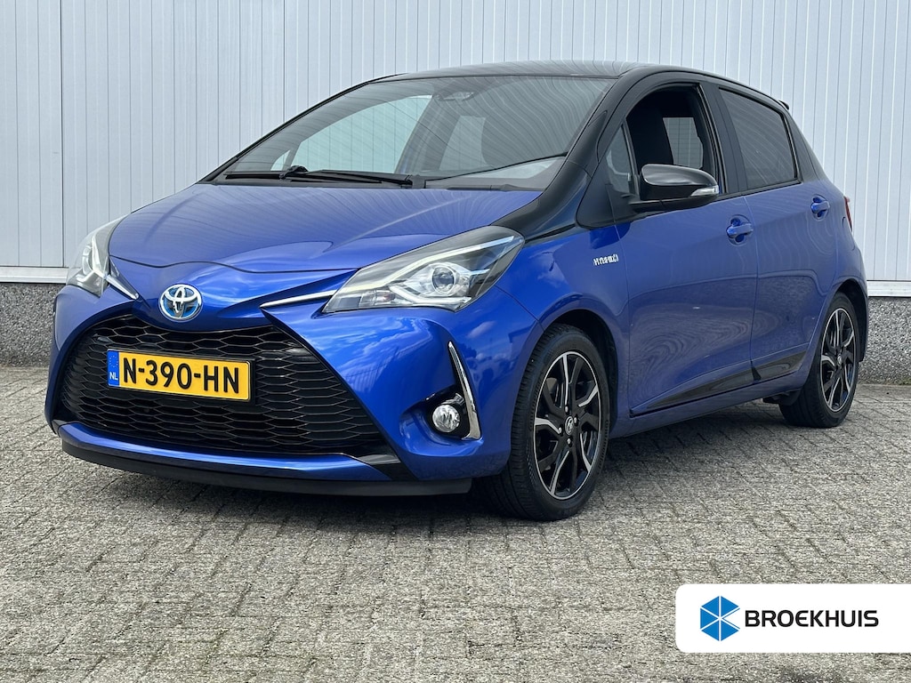 Toyota Yaris 1.5 Hybrid Executive / Cruise Control / Fietsendrager Montagebeugel / Achteruitrijcamera / Keyless Entry /