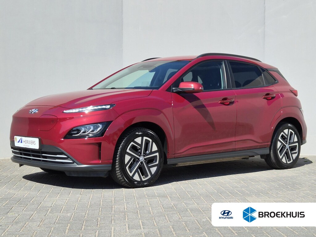 Hyundai Kona Electric EV Fashion Design 64 kWh / SOH 100% / CCS snelladen / Stoelverwarming / Krell Audio Systeem / Apple Carplay Android Auto / Draadloze telefoon lader / Achteruitrijcamera / Keyless Entry/Start / Parkeersensoren achter / Navigatie /