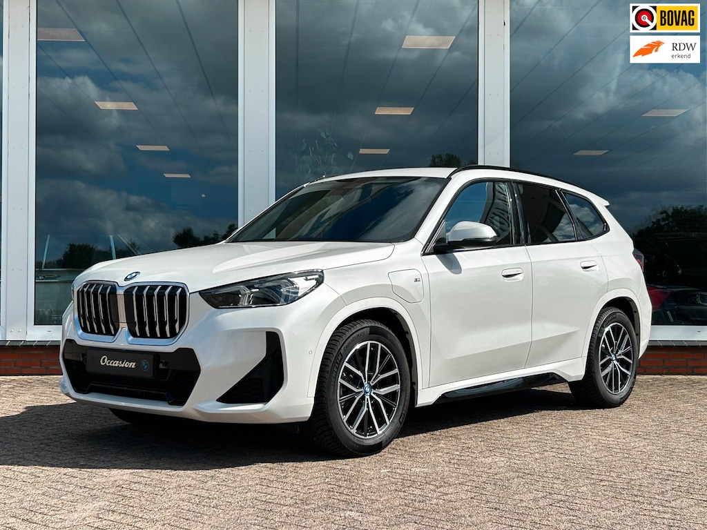 BMW X1 XDrive25e AUT. - M-Sport - 245PK - Alcantara - Navi - Camera - Nieuwstaat