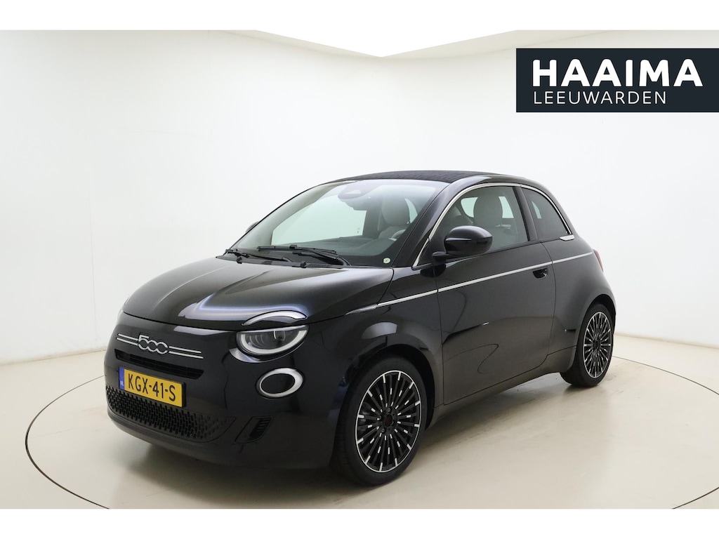 Fiat 500 1.0 Hybrid La Prima | DEMO| Cabrio | Cruise control | Climate control | Lichtmetalen velgen | 8 Jaar speciale garantie
