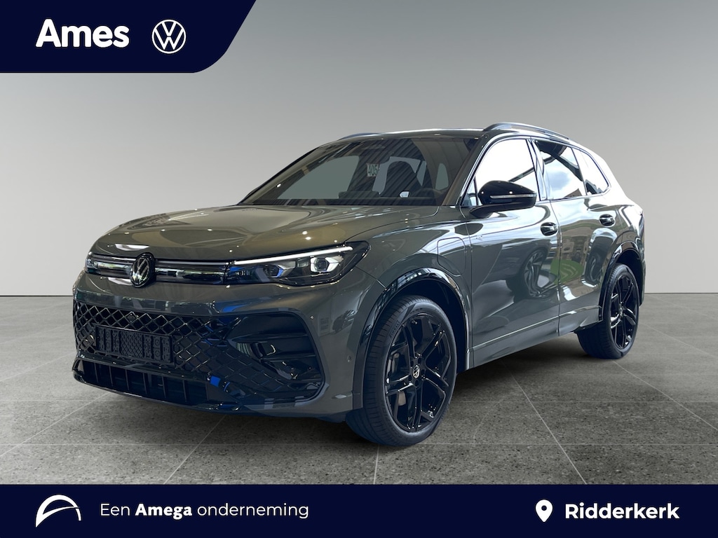 Volkswagen Tiguan R-Line Edition 1.5 eHybrid 204 PK | Private lease vanaf €499,- | Trekhaak