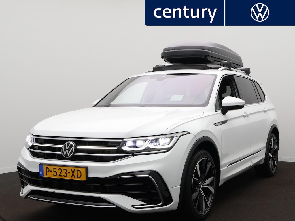 Volkswagen Tiguan Allspace 1.5 TSI R-Line Business+ 7p. Trekhaak - Panoramadak - Camera - 20 Inch