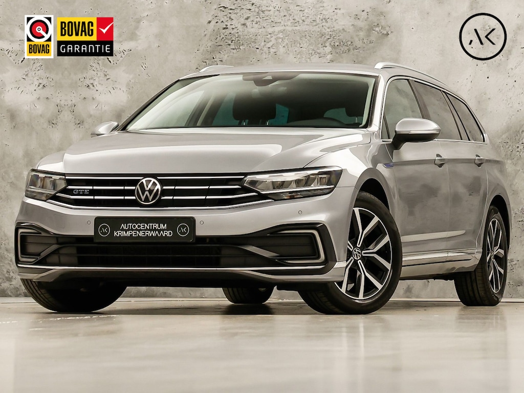 Volkswagen Passat Variant 1.4 TSI PHEV GTE 218Pk Automaat (APPLE CARPLAY, SOH 88,9%, GROOT NAVI, CAMERA, TREKHAAK, KEYLESS, SPORTSTOELEN, STOELVERWARMING, GETINT GLAS, NIEUWSTAAT)