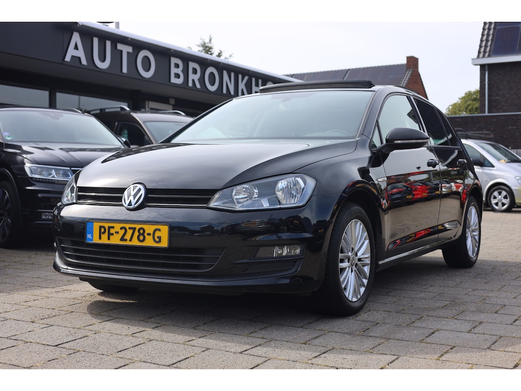 Volkswagen Golf 1.2 TSI CUP | PANO | ECC | CRUISE | NAVI | 16 INCH