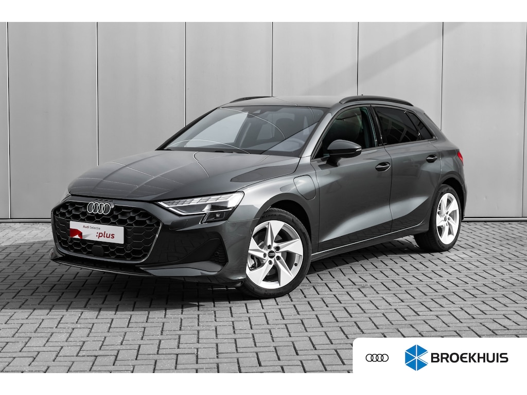 Audi A3 Sportback 40 TFSI e Advanced edition | Buitenspiegels elektrisch verstel- en verwarmbaar | Extra getint glas | Full-LED koplampen