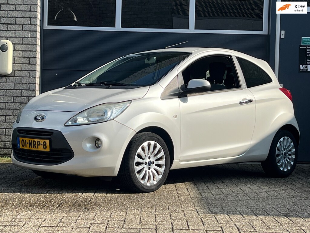 Ford Ka 1.2 Titanium X airco APK N.A.P.
