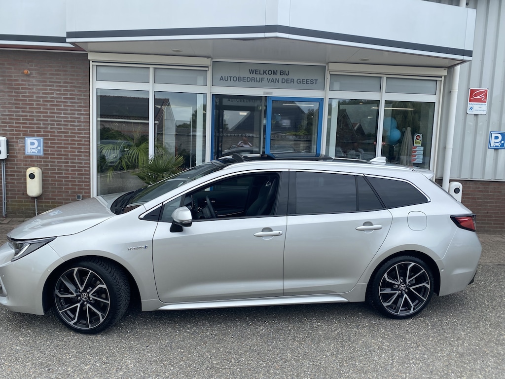 Toyota Corolla Touring Sports 2.0 Hybrid Premium HUD Schuifdak