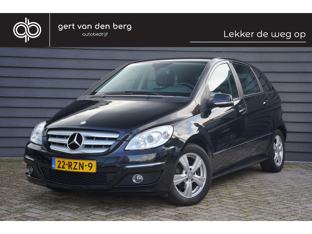 Mercedes-Benz B-klasse 180 - AUTOMAAT - AIRCO - TREKHAAK - CRUISE -