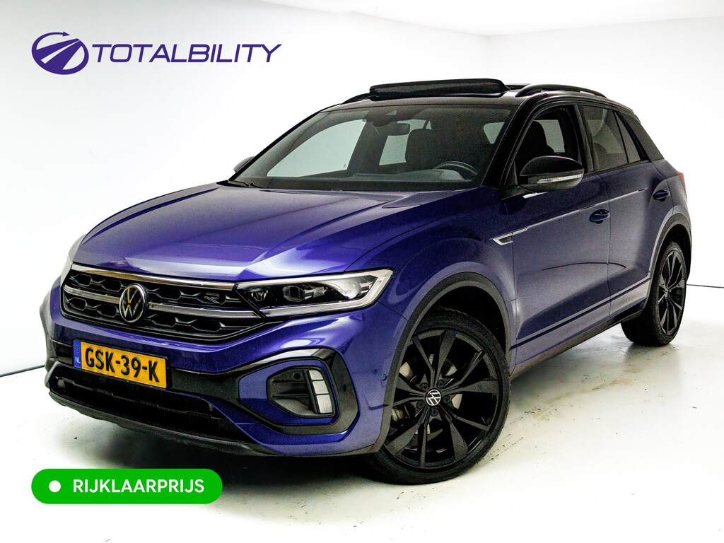 Volkswagen T-Roc 1.5 TSI R-Line Black Style | Panoramadak | Camera | Afn Trekhaak | IQ-Light | Beats audio | Travel assist | Stoel- & stuurverwarming, Apple Carplay/Android auto, Camera, Afn. trekhaak, Elec. klep