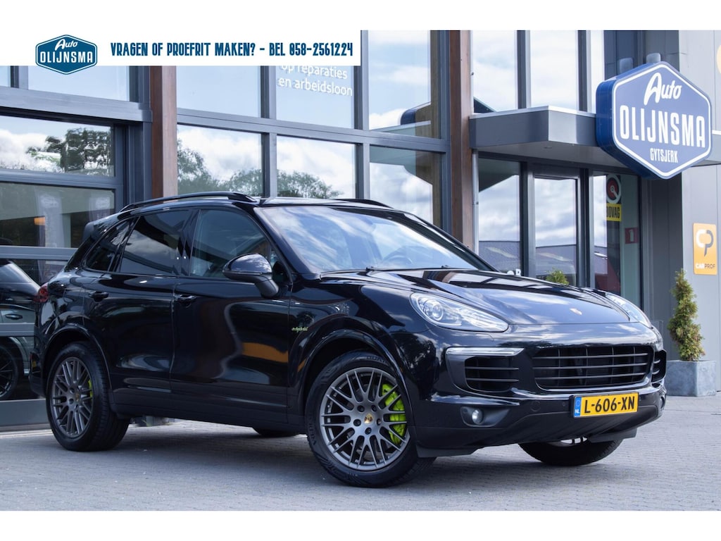 Porsche Cayenne 3.0 S E-Hybrid Platinum Edition|Pano|Stoelverwarming|Bose|