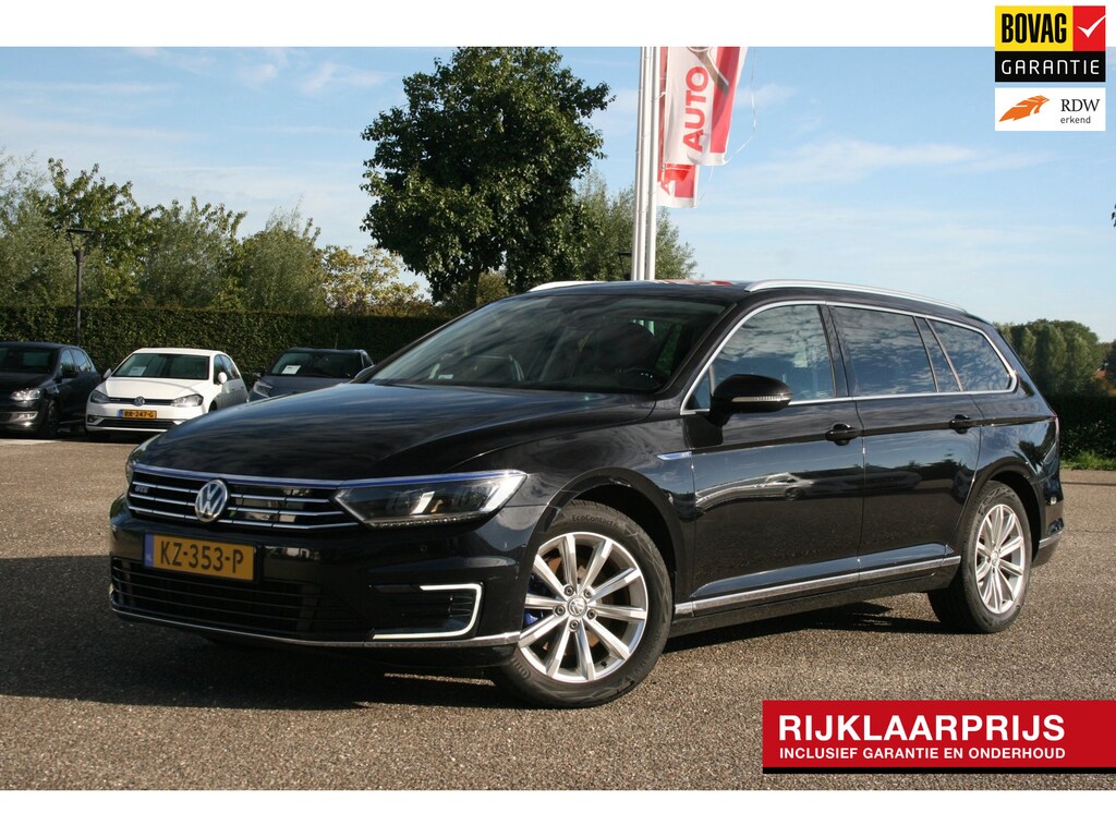 Volkswagen Passat Variant 1.4 TSI GTE Connected Series Plus