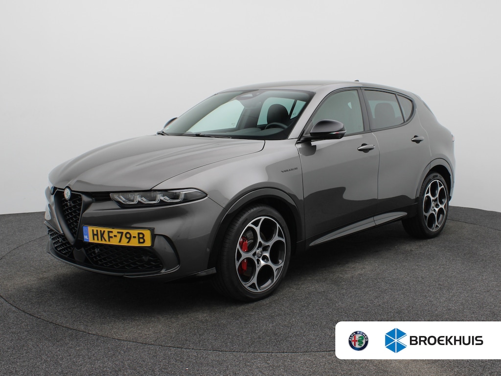 Alfa Romeo Tonale 1.5T Hybrid Veloce | Achterbank met armsteun en skiluik | Achteruitrij assistent | Achteruitrijcamera