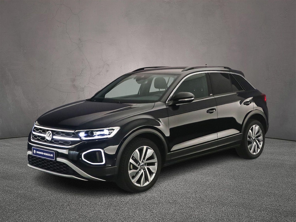Volkswagen T-Roc 1.0 TSI Life 110pk, Trekhaak, Adaptive cruise control, Stoelverwarming, Matrix LED koplampen, Navigatie, Climate control, App-connect, Parkeersensoren, Virtual cockpit, DAB-radio, Airco