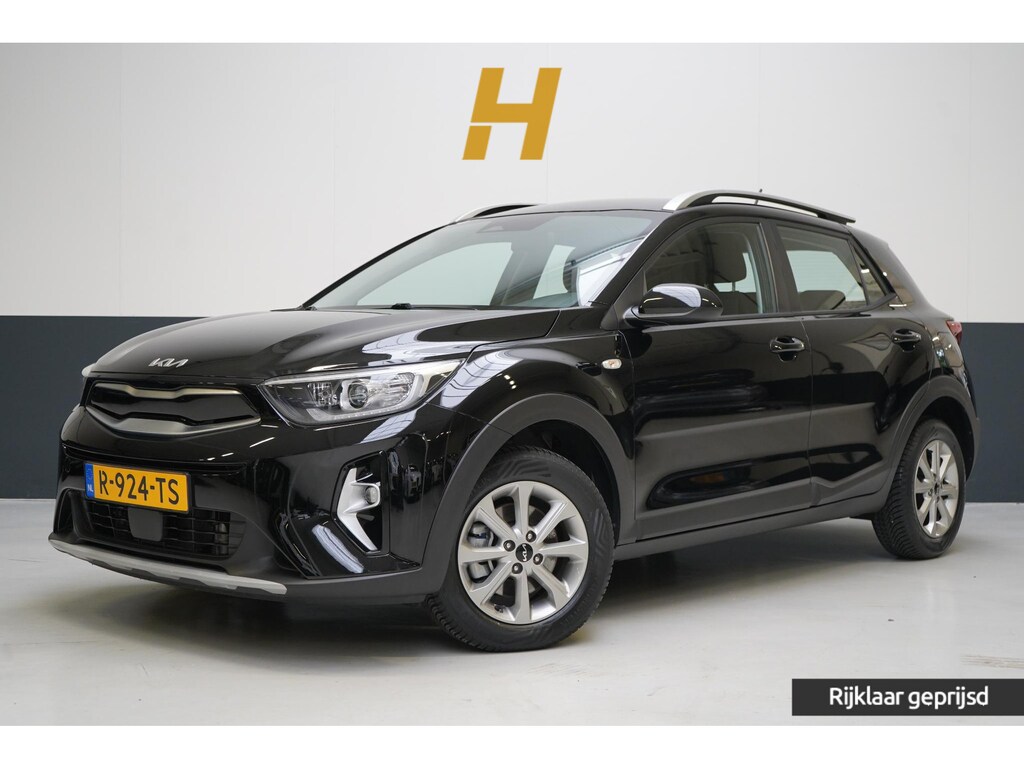 Kia Stonic 1.0 T-GDi 120pk MHEV DynamicLine | Carplay | Trekhaak | All-seasonbanden | Camera | Cruise control