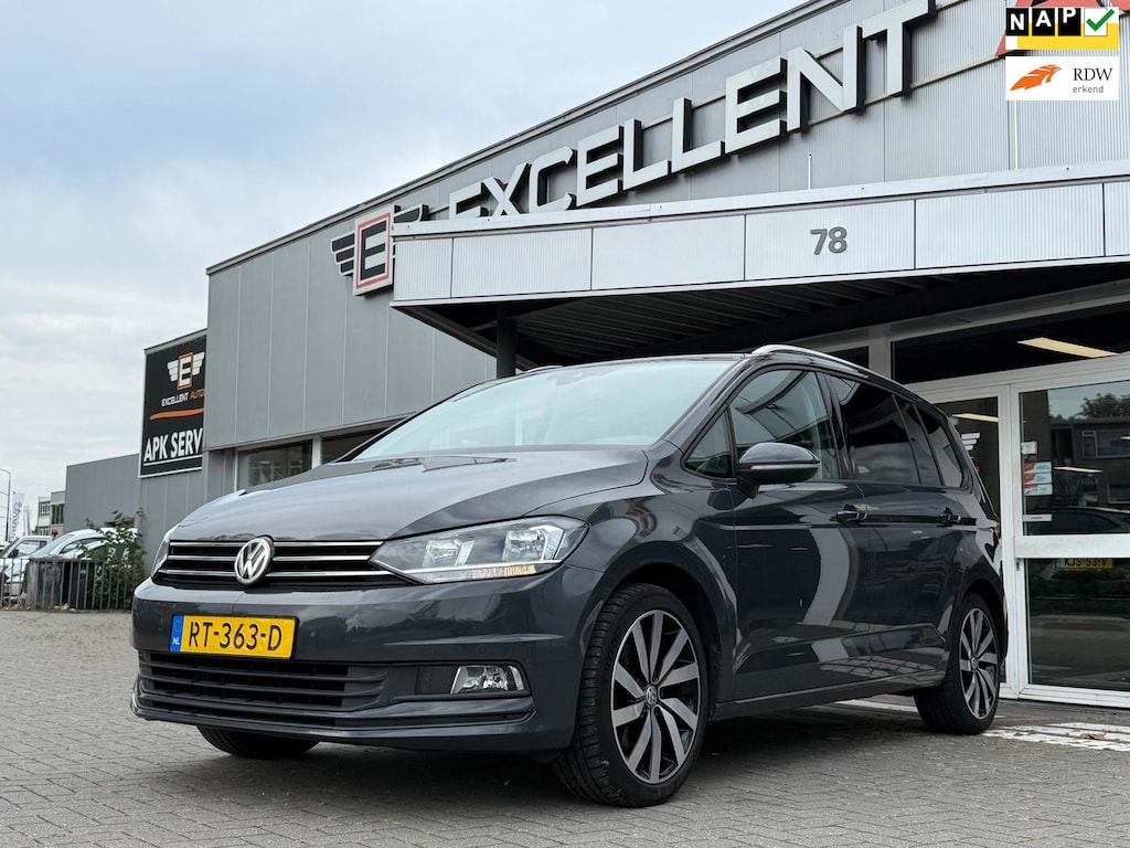 Volkswagen Touran 1.4 TSI DSG Comfortline Business | Navigatie