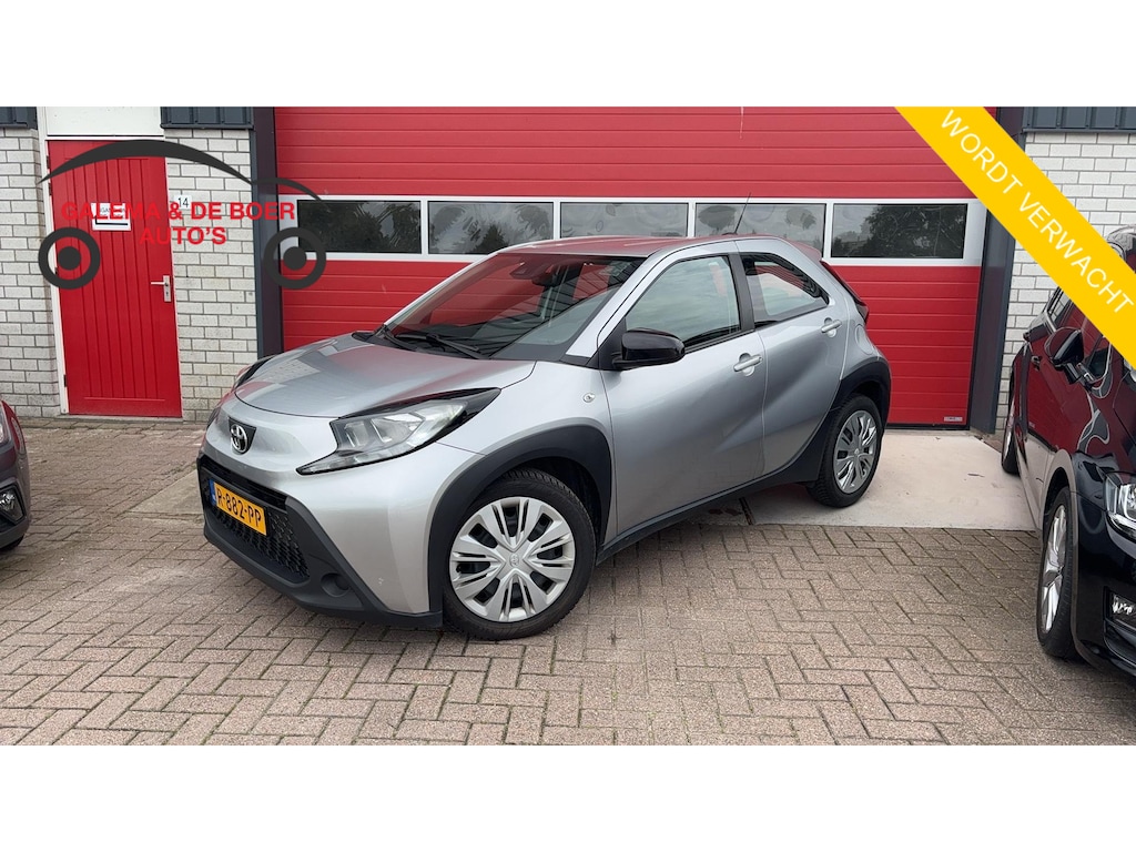Toyota Aygo X 1.0 VVT-i MT Play CAMERA / CARPLAY / ACC / AIRCO / BLUETOOTH / ELEK RAMEN / NL-AUTO