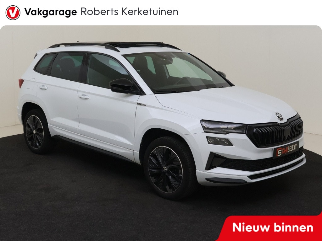 Skoda Karoq 1.5 TSI Sportline Business Automaat 150PK Sportpakket Panorama Nieuwe Banden