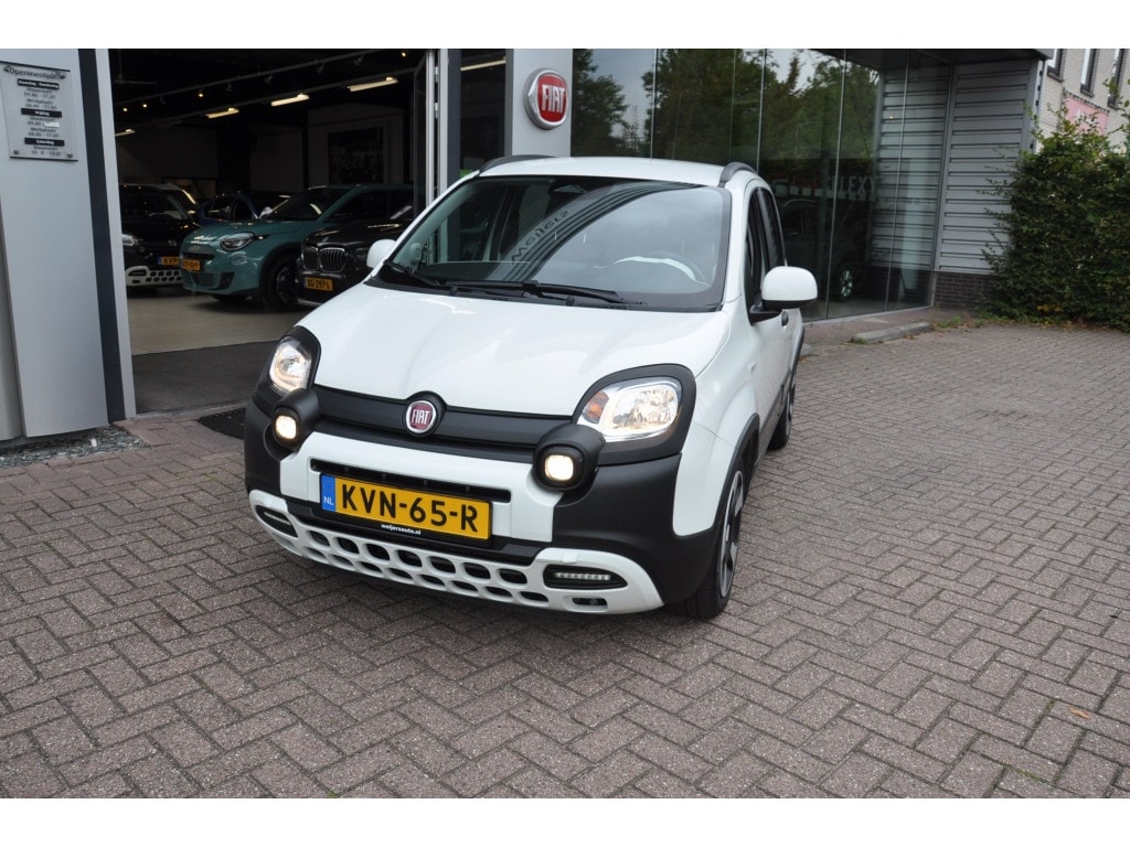 Fiat Panda 1.0 Hybrid Pandina Cross PDC Apple/Andoid