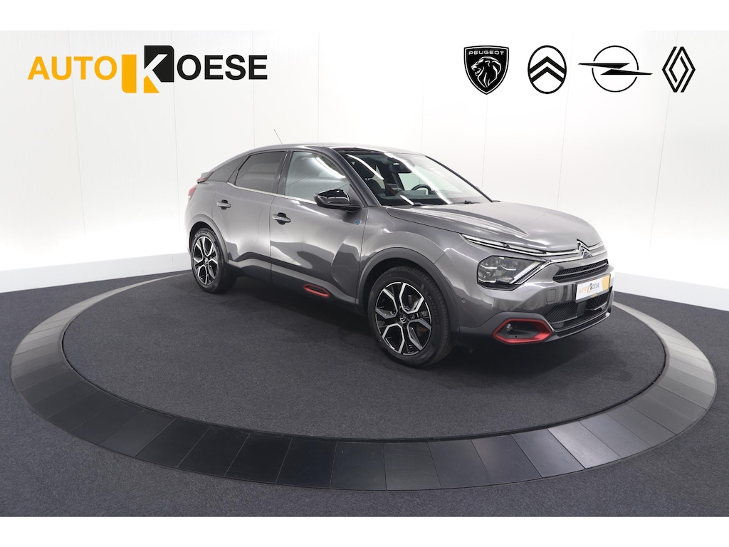 Citroën E-C4 Shine 50 kWh | 94,5% SOH | Panoramadak | 360 Camera | Head-Up Display | Pack Winter | Camera | Parkeersensoren