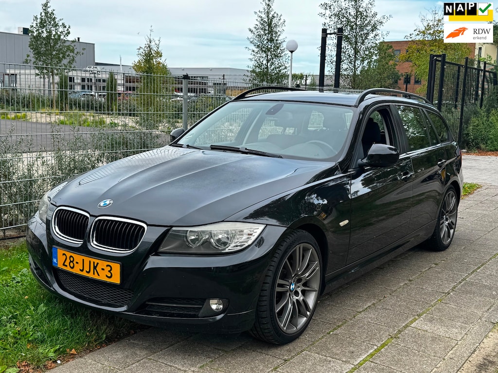BMW 3-Serie Touring 318i Business Line|NW KETTING|6BAK|NAVI|PSENSOR|M VELGEN|CRUISE|AIRCO
