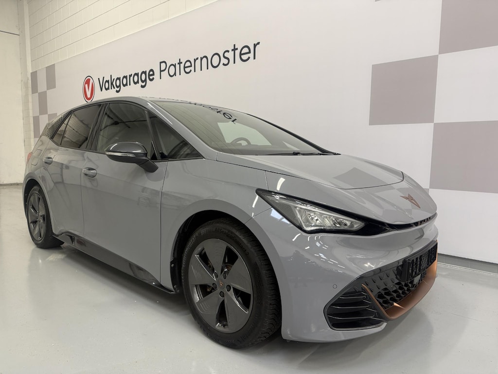 CUPRA Born Essential 62 kWh SOH 96% Carplay / Stoel & Stoel verwarming / PDC