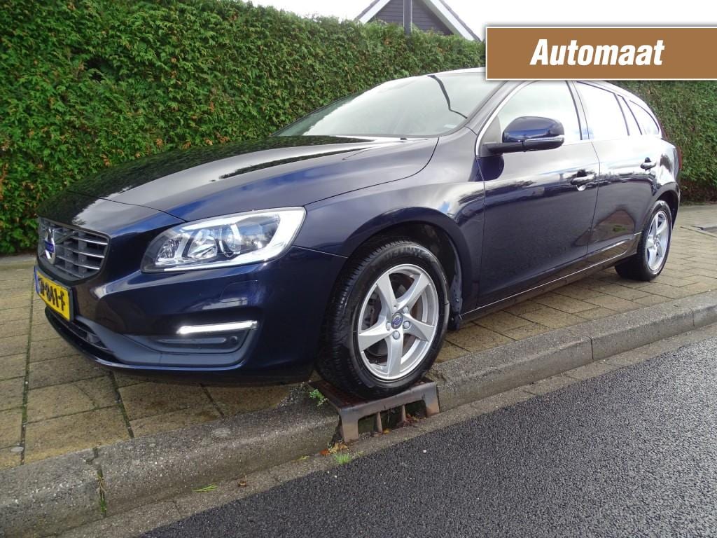 Volvo V60 1.5 T2 POLAR+-Automaat-Leer-Navi-Media-Blth-Verw stl-Trkh