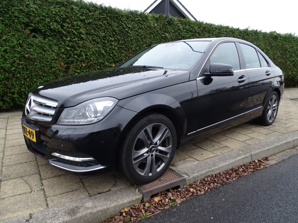 Mercedes-Benz C-klasse 180 AMB. AVANTGARDE-Navi-Blth-Cruise-Hlf Leer-Led