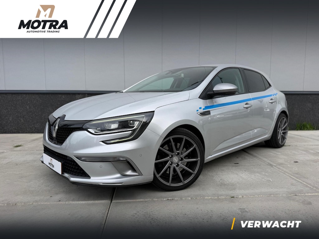 Renault Megane 1.6 TCe GT | 4Control | Schaalstoelen | Bose | LED