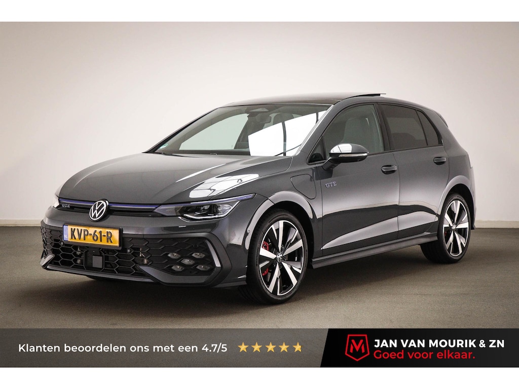 Volkswagen Golf 1.5 eHybrid GTE | LEDER | PANORAMADAK | HEAD UP | STOELVENTILATIE | STUURVERWARMING | TREKHAAK | 18"