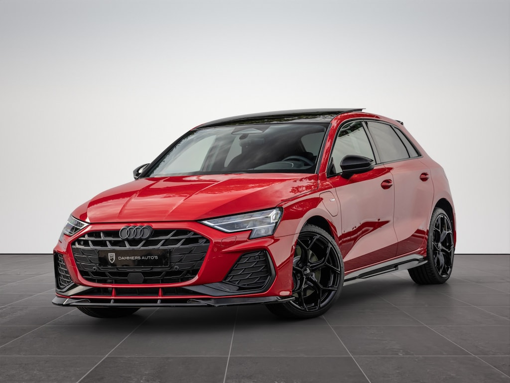 Audi A3 Sportback 45 TFSI e S edition Competition Pano S-stoelen Ambiente ACC