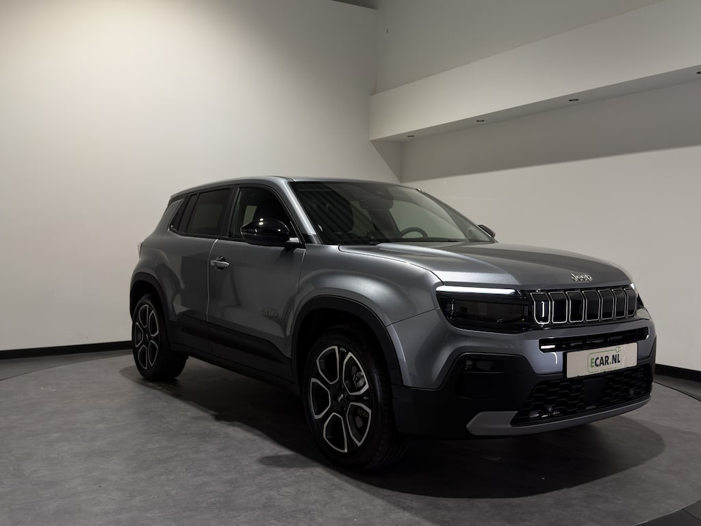 Jeep Avenger Altitude 54 kWh | Warmtepomp | Keyless | Stoelen verwarmd | LED