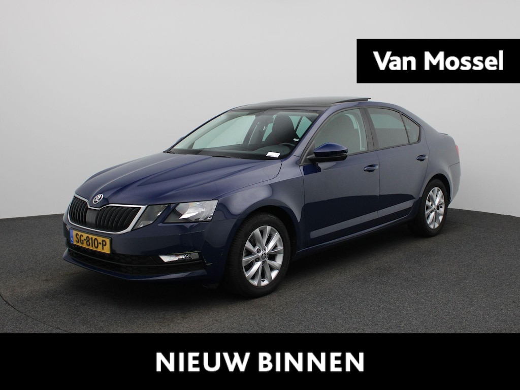 Skoda Octavia 1.0 TSI Greentech Ambition Business | Apple Carplay / Android Auto | Panoramadak | Parkeersensoren |